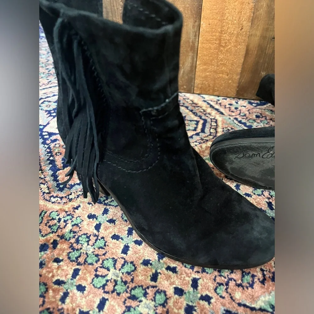 Sam Edelman Louie Black Fringe Suede Booties, Size 5